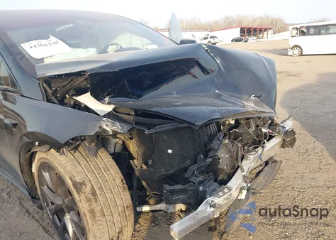 2024 Tesla Model X Long Range z USA, uszkodzony, nr VIN 7SAXCBE51RF455317